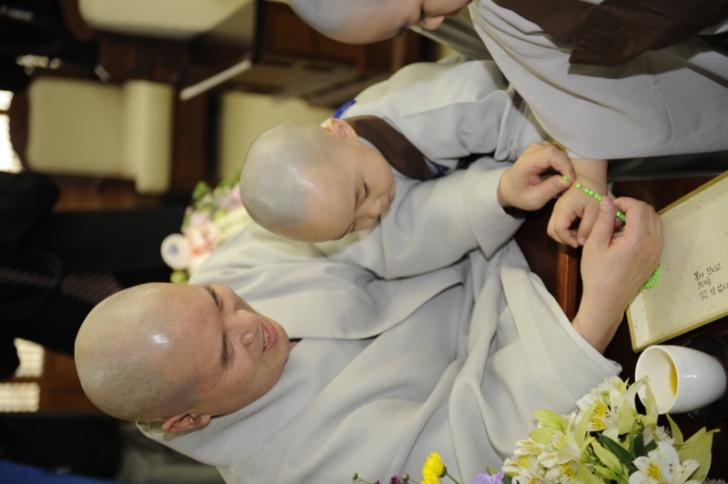 2010.05.14_동자스님들 예방 (3)